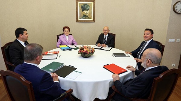 Seçimlere CHP listelerinden girme kararı almışlardı: Ali Babacan'dan 'Seçmenimiz CHP'ye oy vermeyecek' itirafı